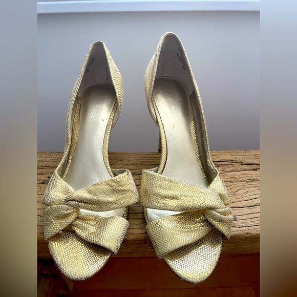 Nine West Gold Heeled Sandals - Picture 1 of 5